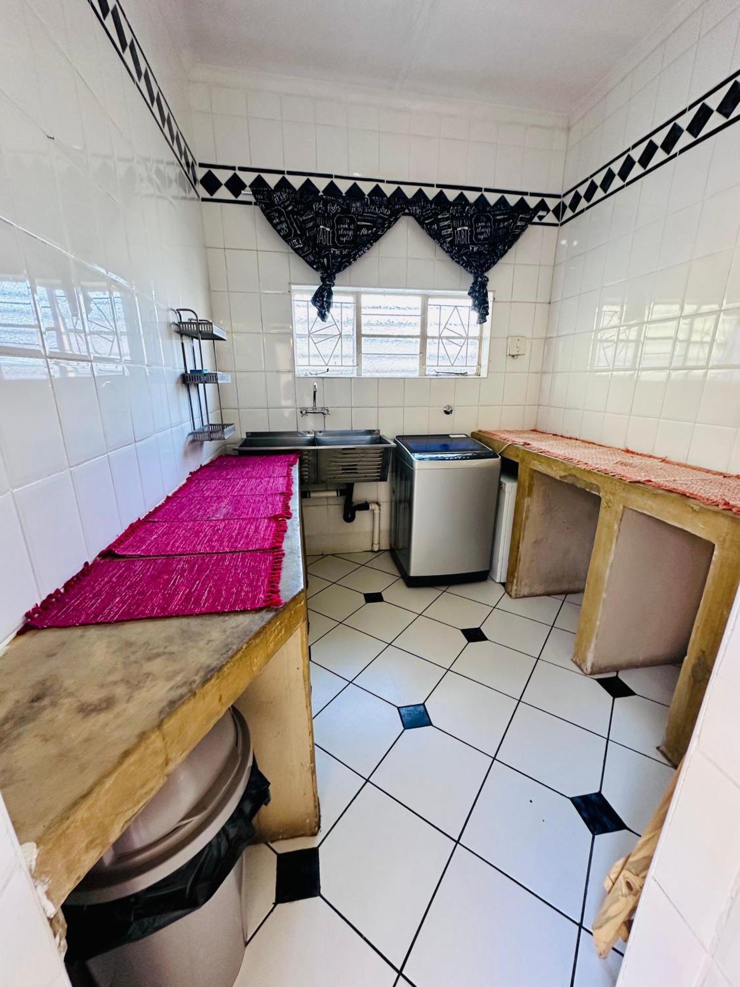 49Onmain Self Catering Holiday Home Sabie Eksteriør bilde